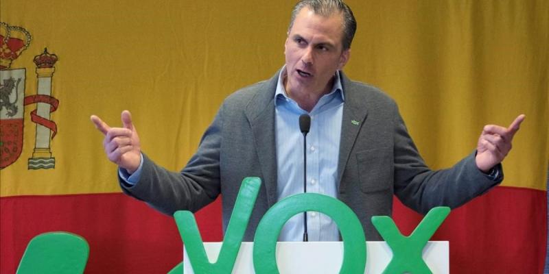 Javier Ortega Smith pide que los jueces y fiscales “se rebelen”. Javier Ortega Smith pide que los jueces y fiscales “se rebelen”.