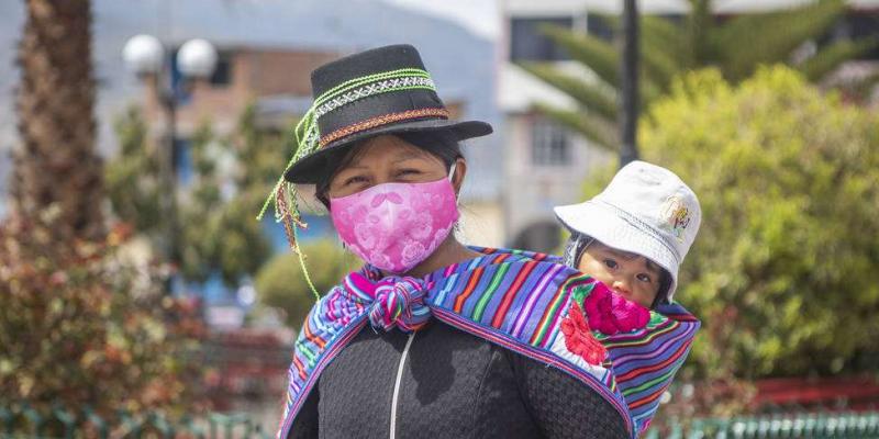 La pandemia está teniendo graves consecuencias económicas y de carácter psicológico en millones de mujeres Mujer extranjera con un bebé / Europa Press