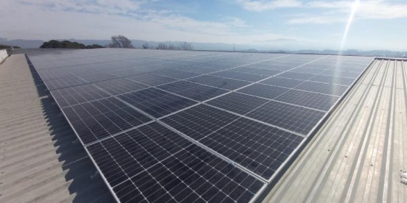 Pascual instala paneles solares para autoconsumo/ Pascual Paneles solares de la fábrica de Pascual