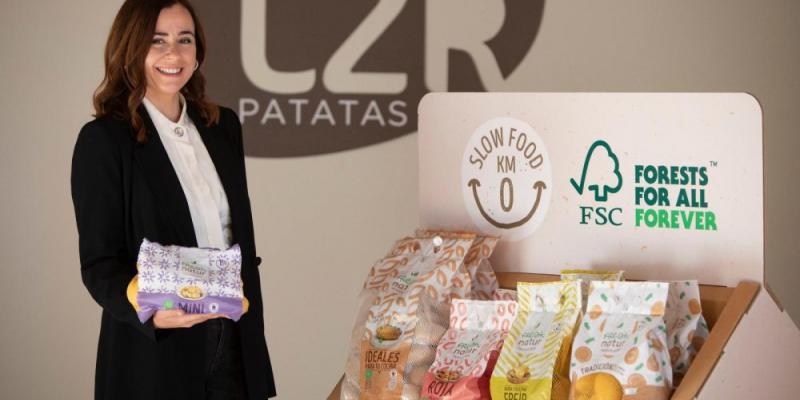 El envase por el que ha optado Patatas Lázaro se fabrica con papel y malla de bambú Patatas Lázaro, envases biodegradables/Onda Cero Radio
