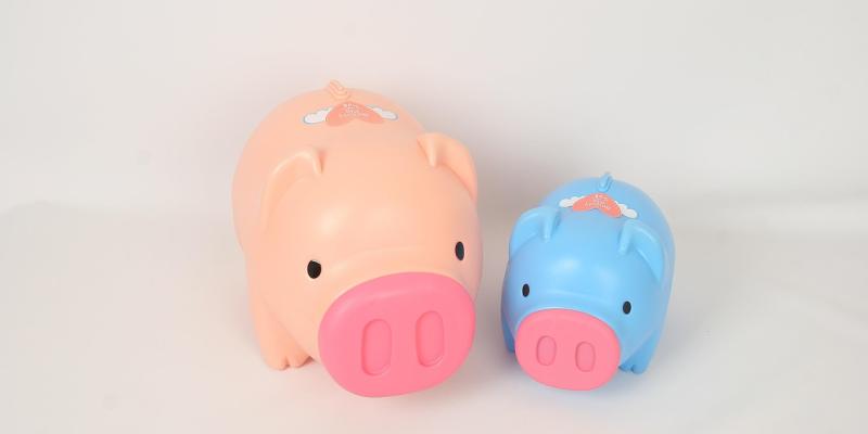 Hucha de pensiones / Pixabay Dos huchas con forma de cerditos