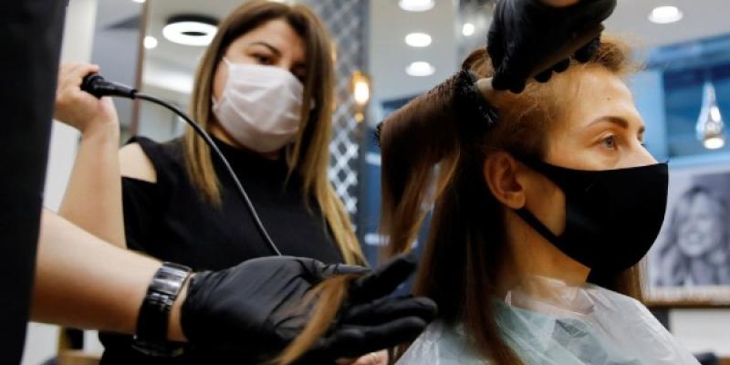 La pérdida de pelo por coronavirus se debe a otras razones Notifican pérdida de pelo por coronavirus