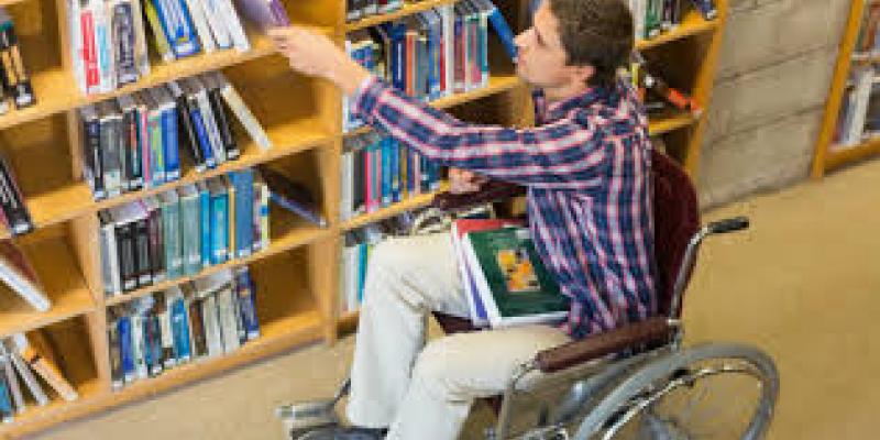 Imagen de una persona en silla de ruedas/Cocemfe Muchas personas con discapacidad están en paro