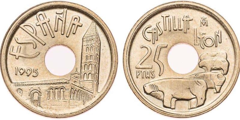 Imagen de la moneda de 25 pesetas con agujero/Blog Numismático Cómo ganar dinero con las pesetas antiguas