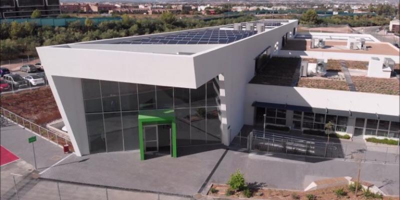 Los colegios El Limonar apuestan por la instalación de placas solares para ahorrar energía y como parte de su apuesta por la sostenibilidad / El Español Los colegios El Limonar apuestan por la instalación de placas solares para ahorrar energía y como parte de su apuesta por la sostenibilidad