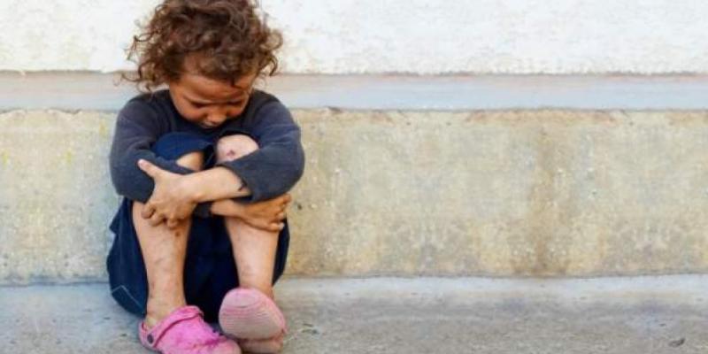 El nivel de pobreza infantil en Cataluña está muy por encima de la media europea / THINKSTOCK Niño en pobreza