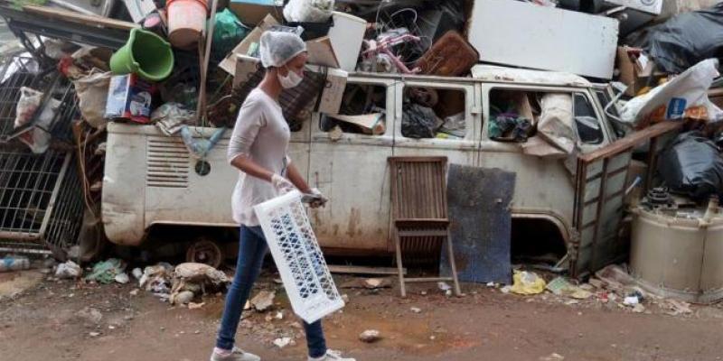 Pobreza pandemia / 20Minutos Las medidas de protección para controlar la pobreza por la pandemia son insuficientes