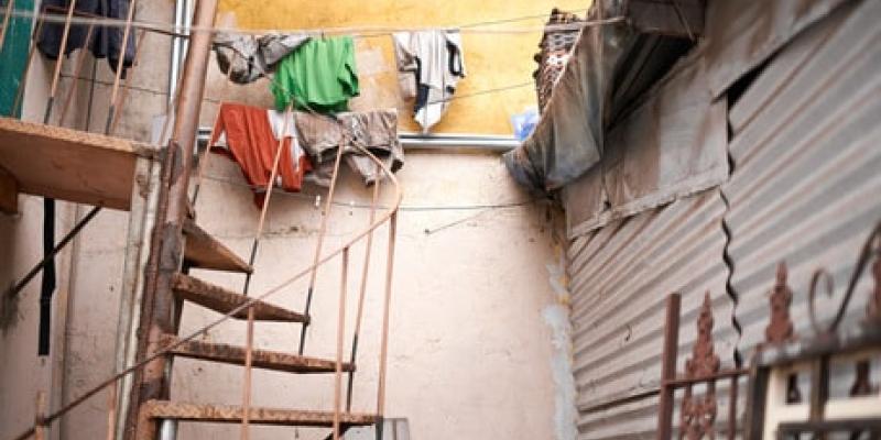 Imagen de una casa/envatoelements Aumenta la pobreza severa
