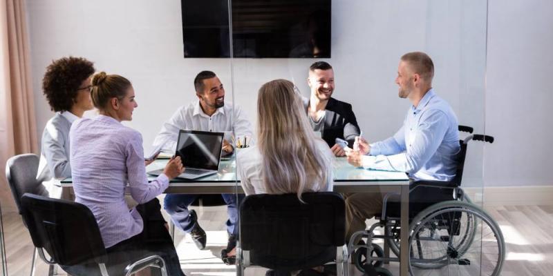 Grupo de trabajadores en una empresa