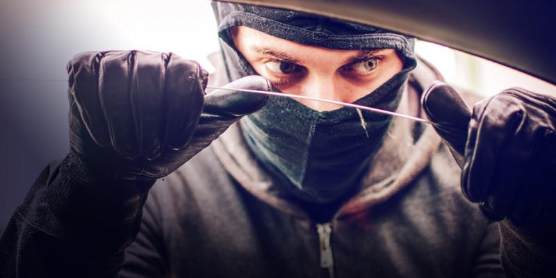 ¿Cómo evitar que te hackeen el coche? pratas de vehículos