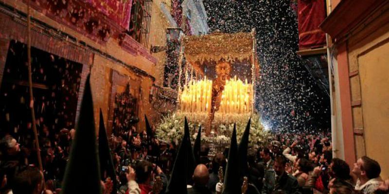 Procesión de Semana Santa en España