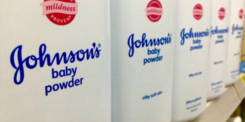 Polvo de talco para bebé de la farmacéutica Johnson & Johnson