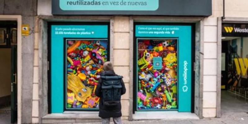 Productos reutilizados para regalar esta Navidad Compras con productos reutilizados Navidad