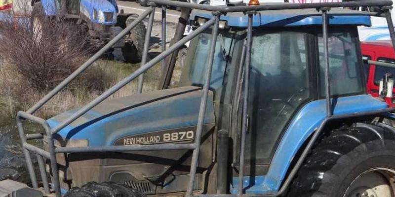 Agricultores de Zamora y Alcañices en una tractorada. 