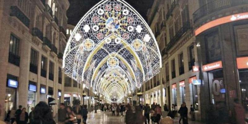 Iluminación de Calle Larios de Málaga por Navidad 