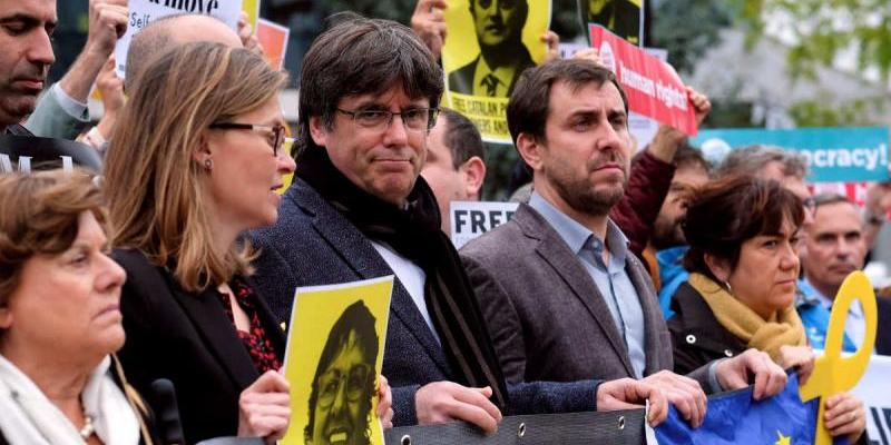 El Parlamento Europeo, el nuevo refugio de Puigdemont. El Parlamento Europeo, el nuevo refugio de Puigdemont.