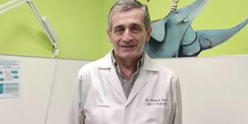 El doctor Manuel Baca, jefe del Servicio de Pediatría y Neonatología del Hospital Quirónsalud Málaga. 