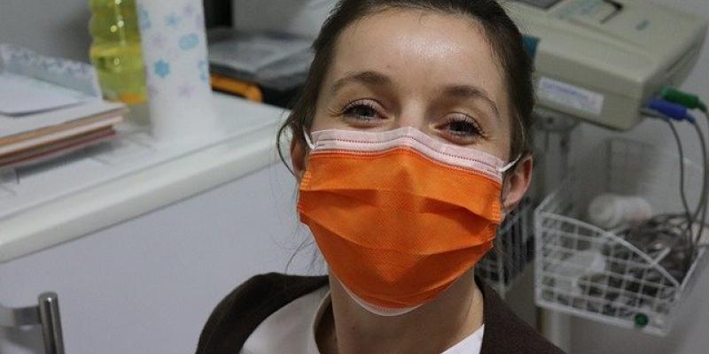 El uso de mascarillas y medidas de protección deberá seguir. El modelo 10-4 podría ser la solución para reactivar la economía.