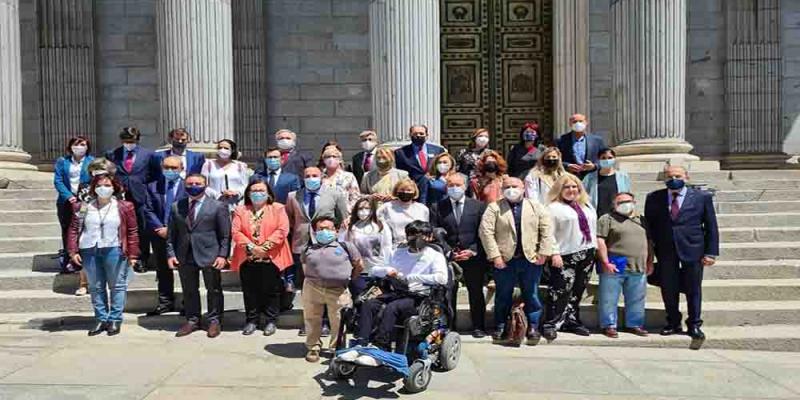 Las personas con discapacidad saldrán hoy a celebrar la reforma constitucional por toda España