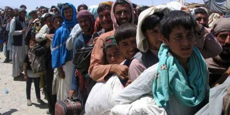 refugiados afganos / BBC Los refugiados afganos aseguran que están vendiendo a sus hijos y sus órganos para mejorar las perspectivas del invierno