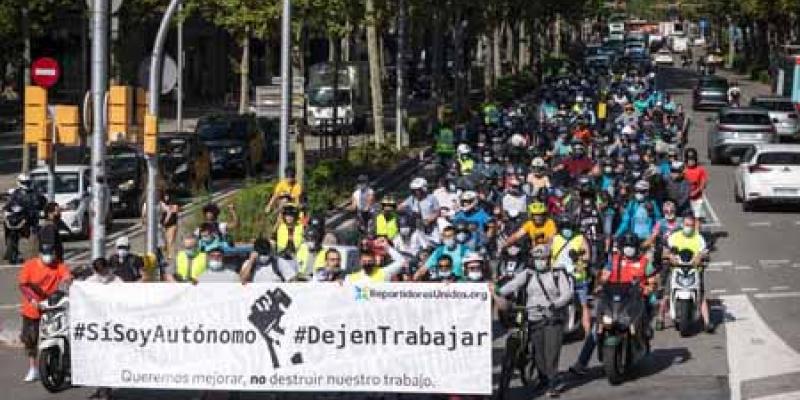 Repartidores / Magnet - Xataka Los repartidores se movilizan para conseguir una nueva ley que les permita ser autónomos