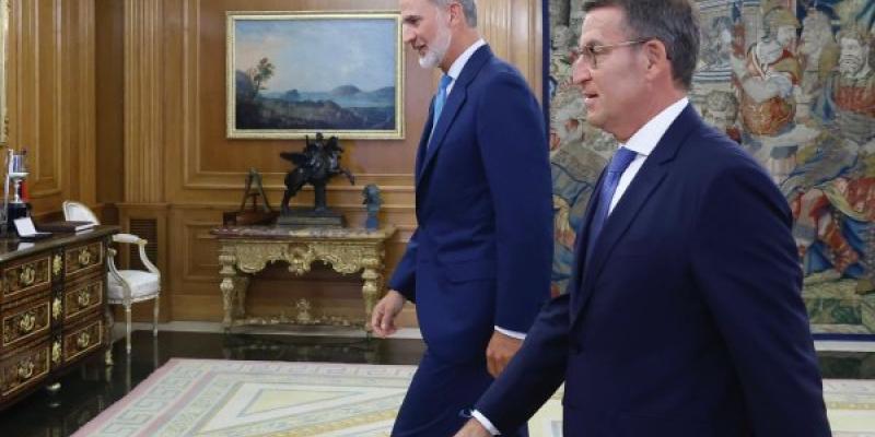 Feijóo, propuesto para la investidura/ Casa Real El Rey y Feijóo en la Zarzuela