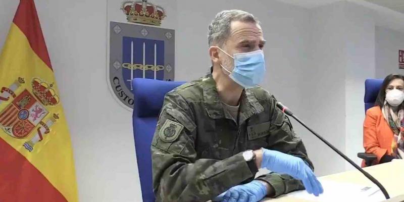 El Gobierno defiende a Felipe VI: “En ningún momento ha vulnerado la neutralidad democrática” El Gobierno defiende la "neutralidad democrática" de Felipe VI