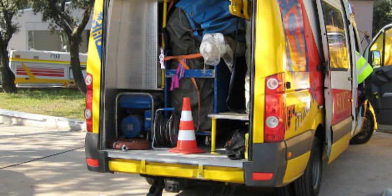 Imagen de una ambulancia del SAMUR/La Cerca Las bases y vehículos de SAMUR cuentan con biodescontaminación ambiental