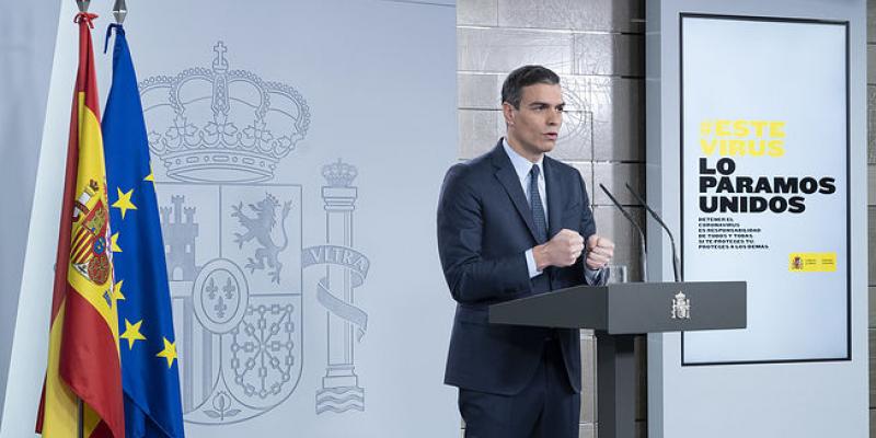 Sánchez pide más sacrificios y restricciones para frenar el virus