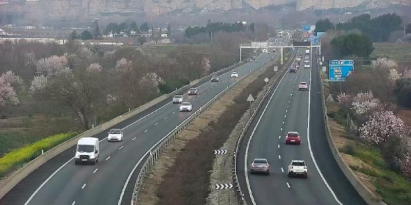 Carreteras con vehículos 