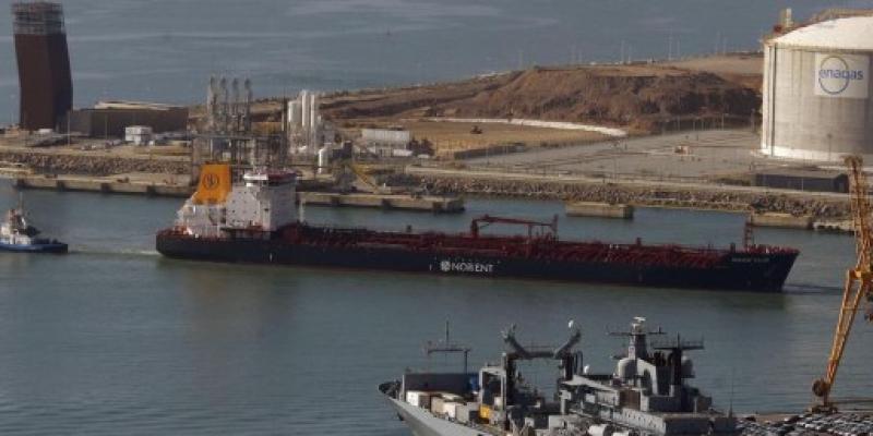 La sequía en Cataluña y el llevar agua en barcos Cataluña y su situación con la sequía