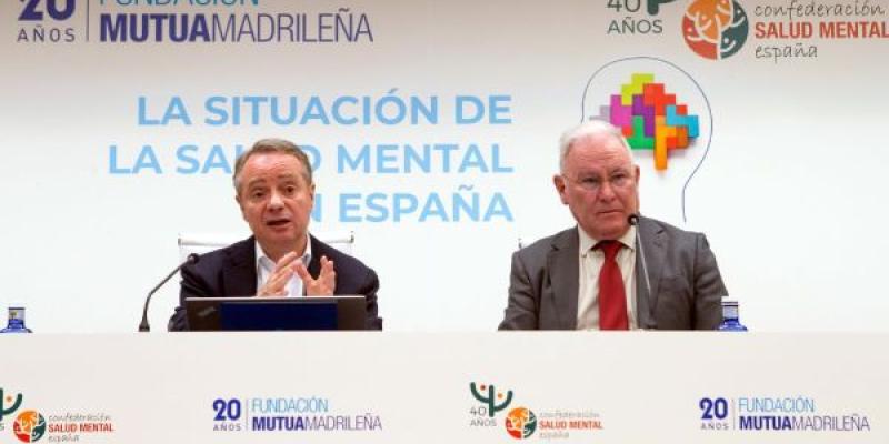 Lorenzo Cooklin (izquierda en la imagen), director general de la Fundación Mutua Madrileña y Nel González Zapico, presidente de la Confederación Salud Mental España