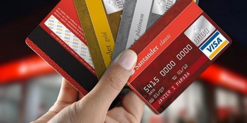 Imagen de tarjetas de crédito/Tuexperto Reciclar las tarjetas de crédito ya es posible