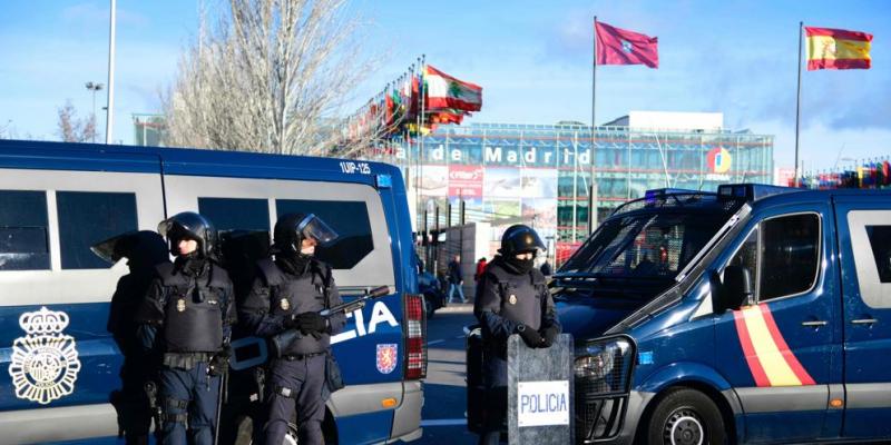 taxis detenidos ifema