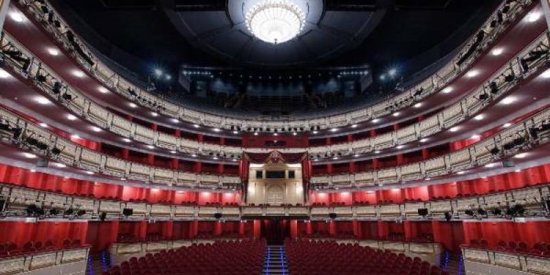 My Opera Player Imagen panorámica del Teatro Real de Madrid