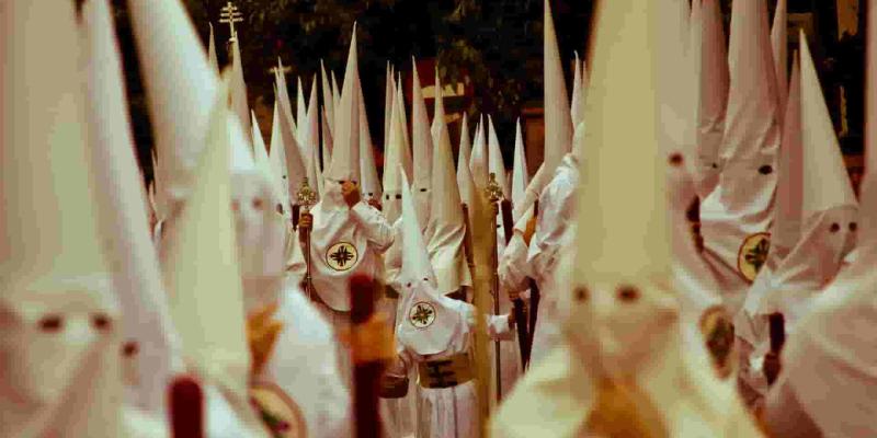 Imagen de una procesión/Andalucia.org La tecnología se cuela en el sector turístico