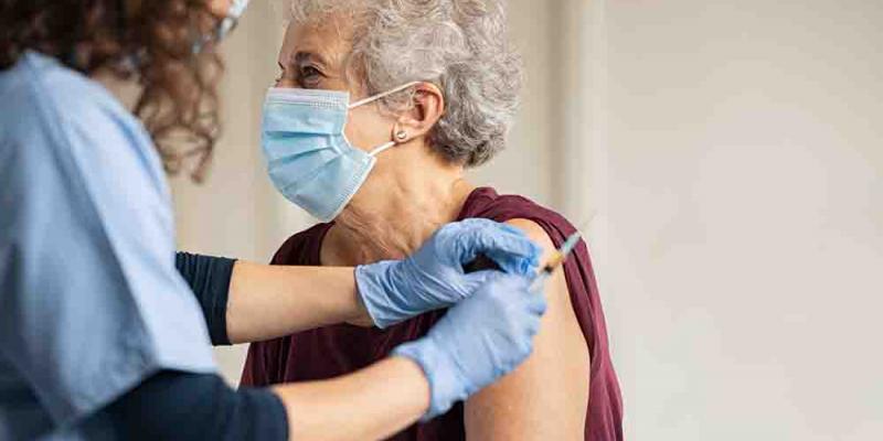 tercera dosis / Gaceta Médica El plazo de la tercera dosis depende si te has contagiado de Covid