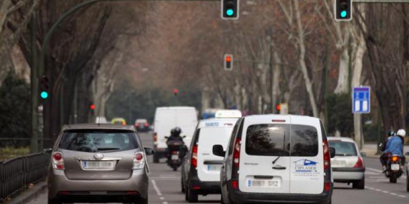 Barcelona repite un año más como la ciudad española con más atascos.