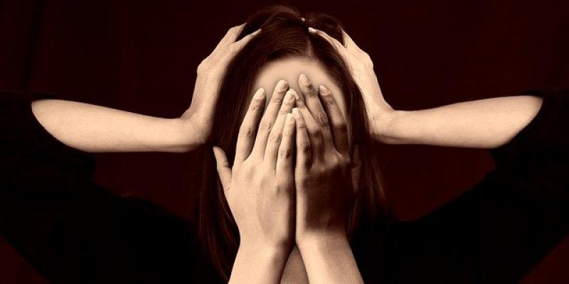 Trastorno bipolar Representación de una mujer con trastorno bipolar / Pixabay
