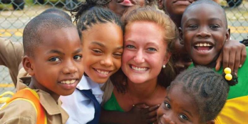 Ventajas y desventajas del turismo solidario - Servicio de Voluntariado Ignaciano Formas de turismo solidario