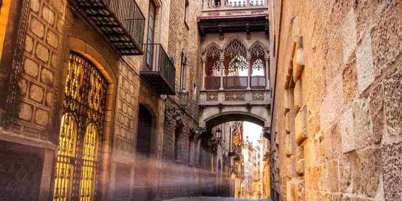 Imagen de la ciudad de Barcelona/Utopia Urbana Barcelona gana fama gracias a TikTok y Uber
