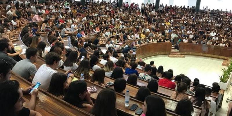 Rebajas universitarias: tasas hasta 300 euros más baratas