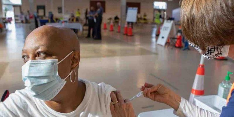 EEUU llega al 4 de julio sin cumplir el objetivo del 70 % vacunado Biden no logra que el 70 % de los adultos estadounidenses estén vacunados el 4 de julio