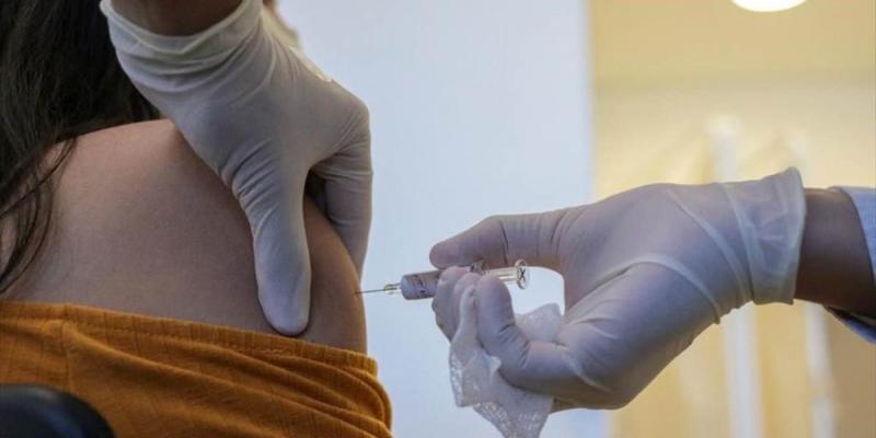 COVID-19: ¿A quiénes se les administrará primero la vacuna?
