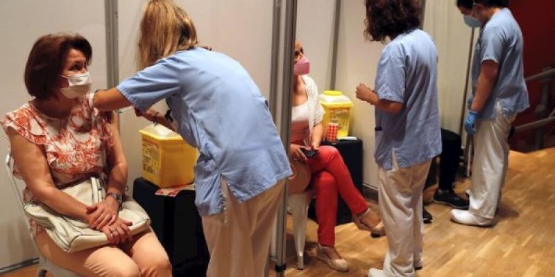 La vacunación en España/ EFE Ritmo de vacunación