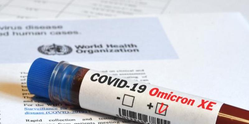 La variante XE de la covid ha sido detectada en, al menos, Reino Unido, España, Japón, India y Brasil / 123RF Imagen de un tubo de sangre con etiquetado de la nueva variante XE covid