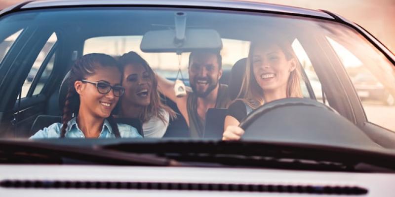 Amenizar un viaje largo en coche