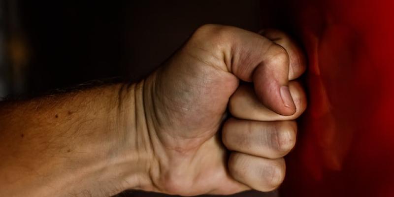 Los casos de violencia de género en verano - Pixabay La violencia de género estacional