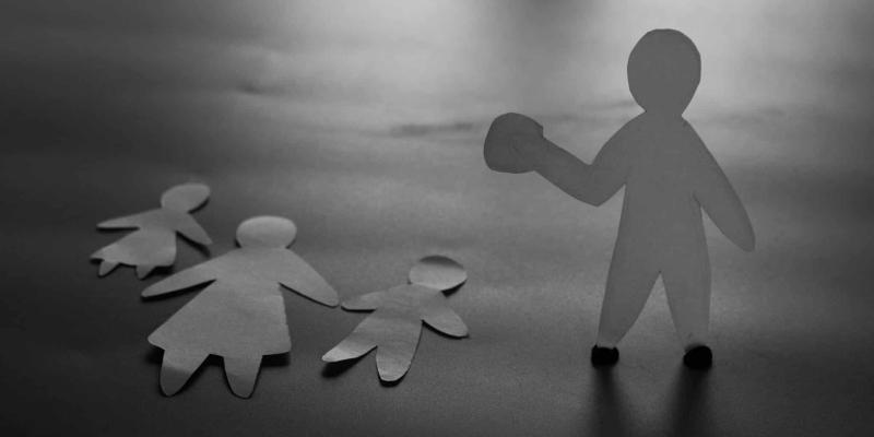 Imagen de una representación de la violencia vicaria/TuPeriódico Soy Los casos de violencia vicaria crecen