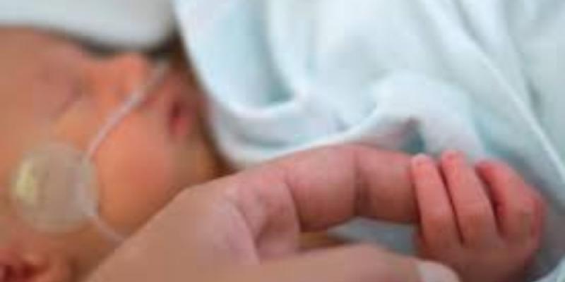 Bebé afectado por el Virus Respiratorio Sincitial